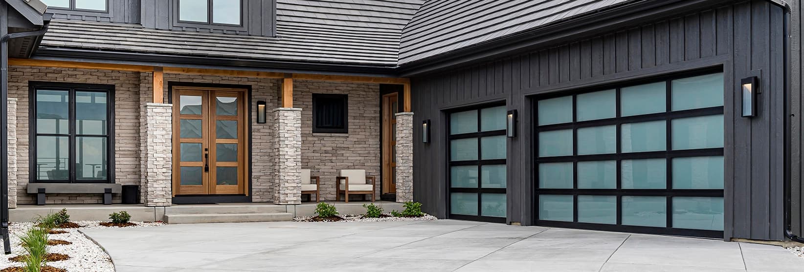 Garage Door Installation Service 1