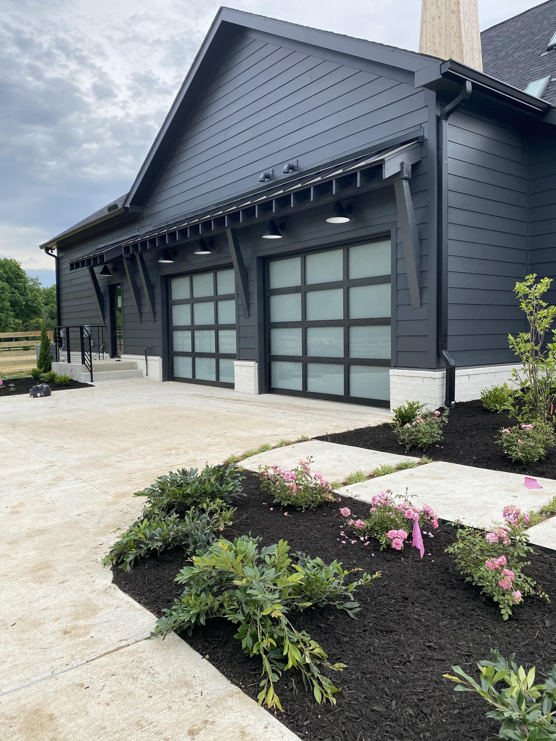 Garage Door Repair Service 1